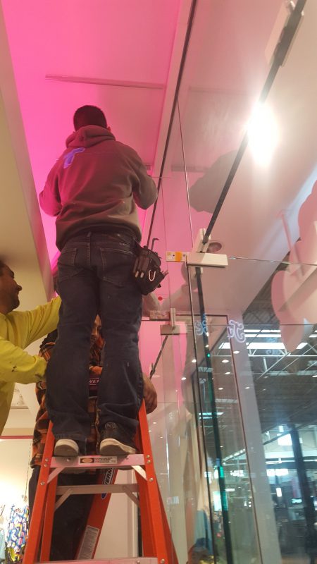 38775106_593485874382193_6858120430117453824_n